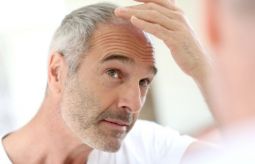 Haarausfall in der Hautarztpraxis Grünwald